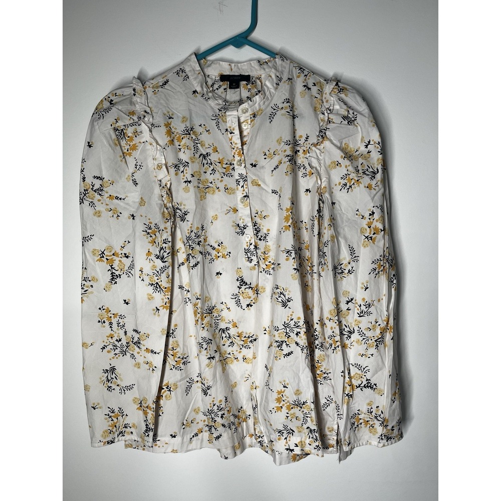 J Crew Puff-sleeve top in budding floral‎ Henley Medium